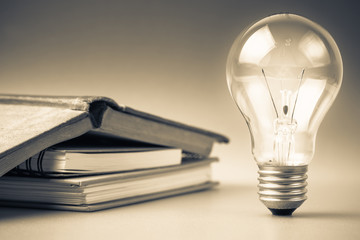 谁有《天下无贼》里那段经典的打劫的台词_1